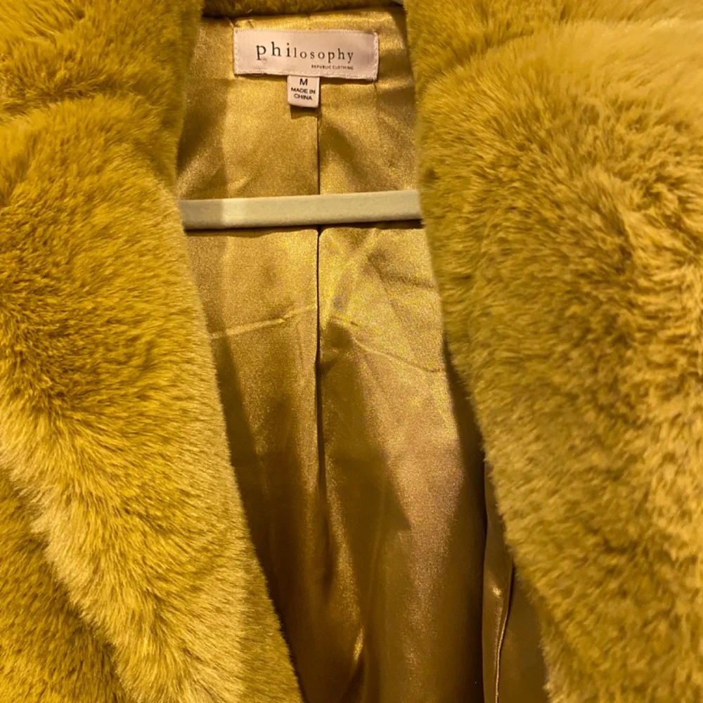 Jacket - Picture 2 of 3